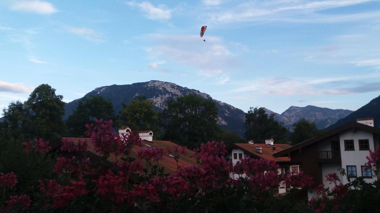 Parkhotel Ruhpolding Inklusive Chiemgaukarte Ngoại thất bức ảnh
